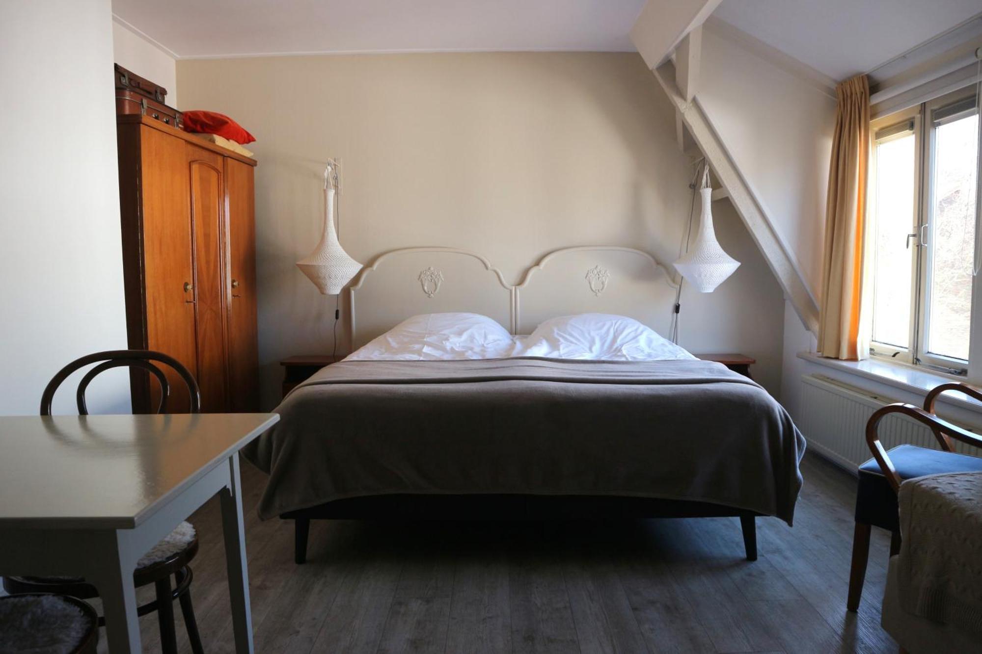 B&B - Pension Het Oude Dorp Катвейк-ан-Зе Экстерьер фото